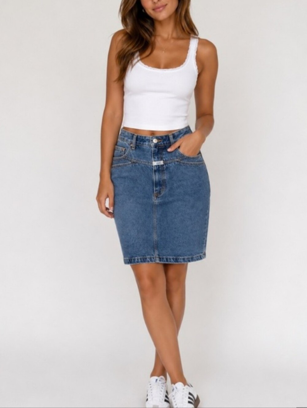 Marithe Francois Girbaud denim skirt size 31 (runs small)